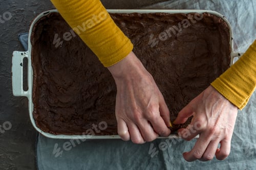 Preview: Form for baking pie with dough top view