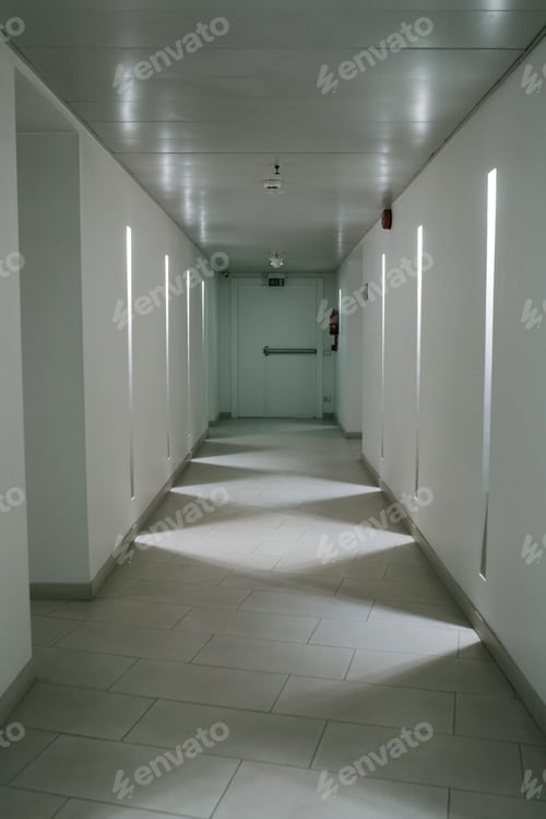 Preview: Hospital hallway