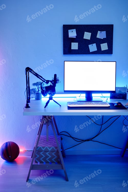 Preview: PC Screen Mockup