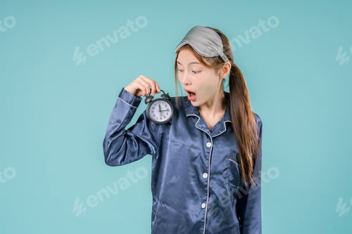 Preview: Asian Awake Wake Up Morning Sleep Tired Watch Lady Woman