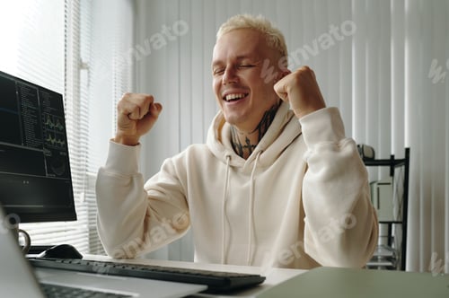 Preview: Programmer Happy With His Success At Work