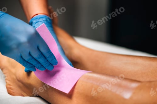 Preview: Waxing Legs Procedure in a Beauty Center