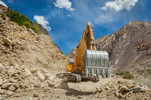 Preview: Road construction in Himalayas