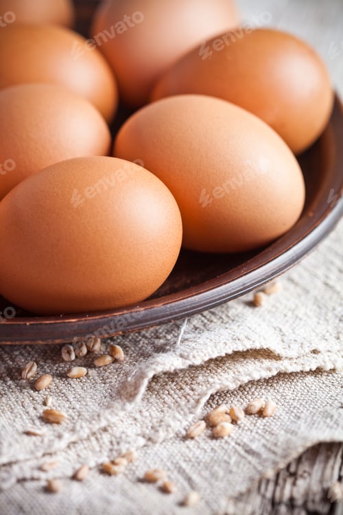 Preview: fresh brown eggs