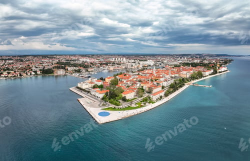 Preview: Amazing panoramic view of the famous city of Zadar in Croatia