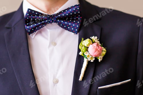 Preview: dressed man