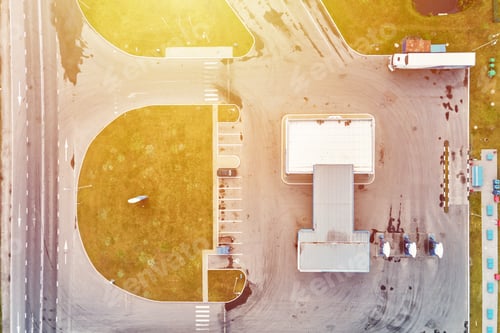 Preview: Aerial view of gas station
