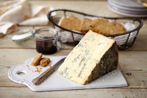 Preview: Block of stilton cheese, bread, jam