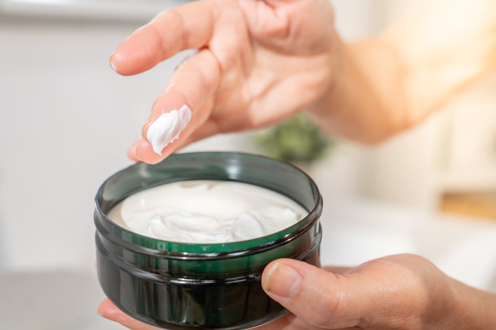 Applying moisturizer after sheet mask