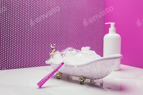 Preview: toy bath with real size shaver and lotion bottle in miniature room