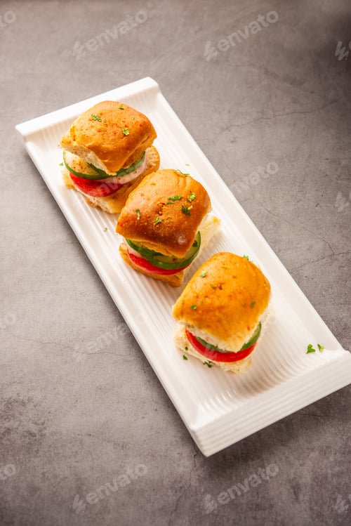 Preview: Mumbai style pav sandwich or leftover paav used for veg burger