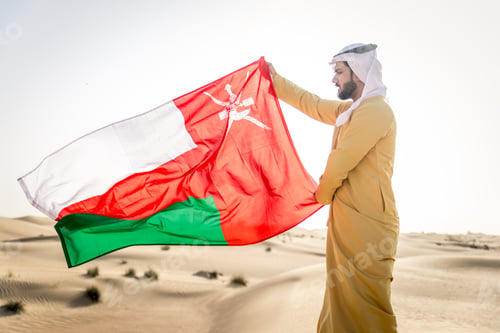 Preview: Arabic man in the desert