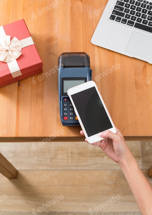 Preview: Pay with cellphone on POS machine for present