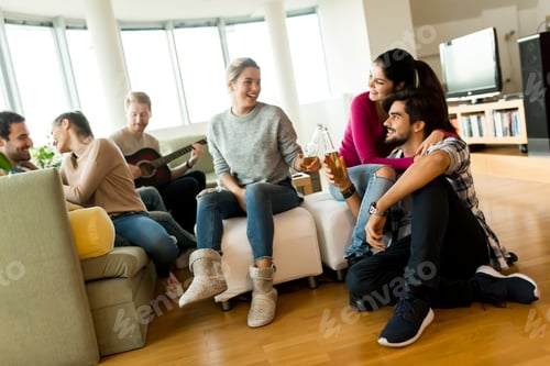 Preview: Friendship and party