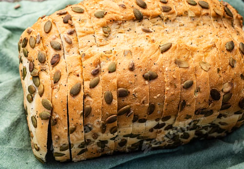 Preview: loaf pumpkin seeded bread