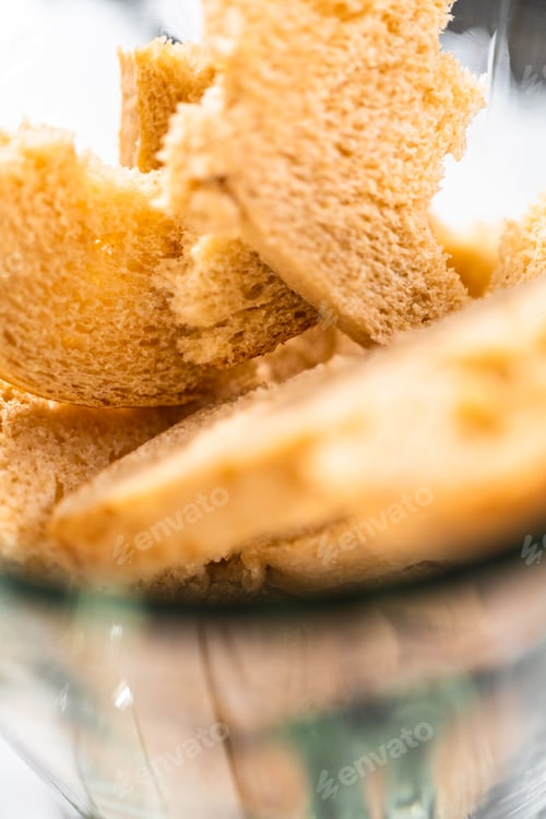 Preview: Bread crumbs