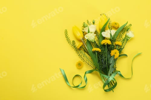 Preview: Beautiful bouquet of flowers on yellow background