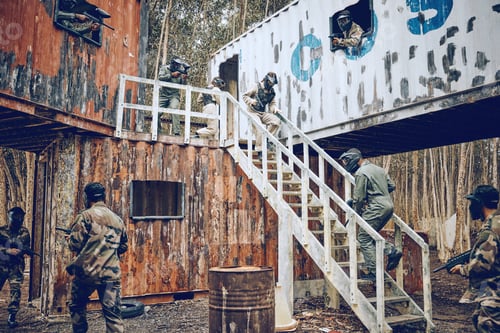 Preview: Paintball, steps or men in a container or shooting game playing with speed, fast or fun action. Mis