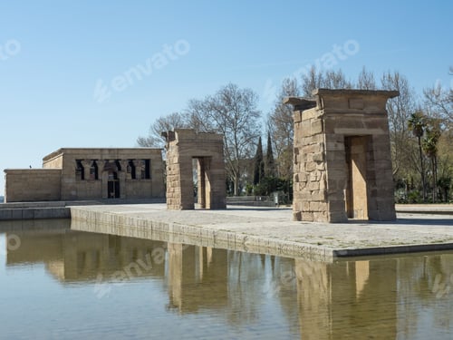 Preview: Majestic architectural structures in Madrid, Spain