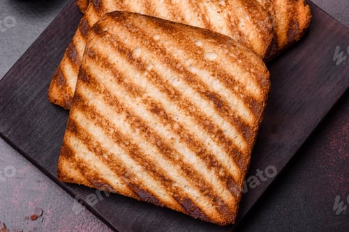Preview: Tasty fresh crispy bread slices in the form of grilled toast