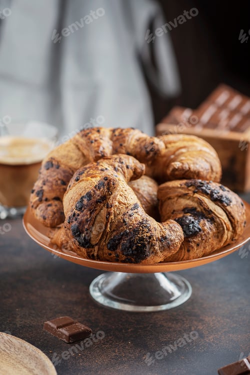 Preview: Concept of a traditional italian breakfast