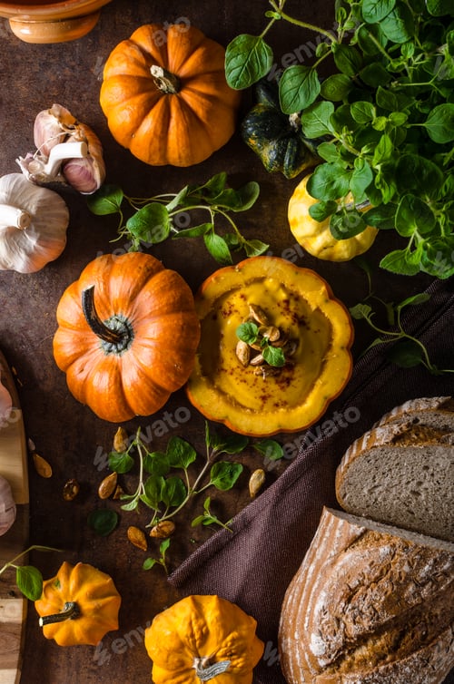 Preview: Creamy pumpkin soup