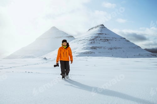 Preview: Photographer at the Faroe Islands, part of the Kingdom of Denmark