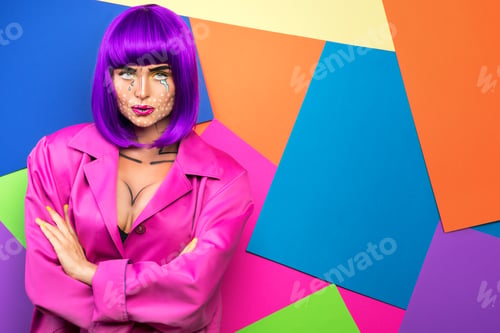 Preview: Model in creative image with pop art makeup