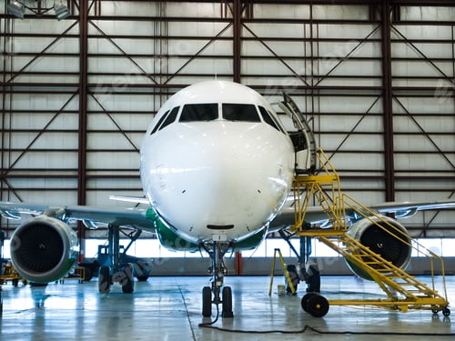 Preview: Aircraft extensive C-check in the hangar