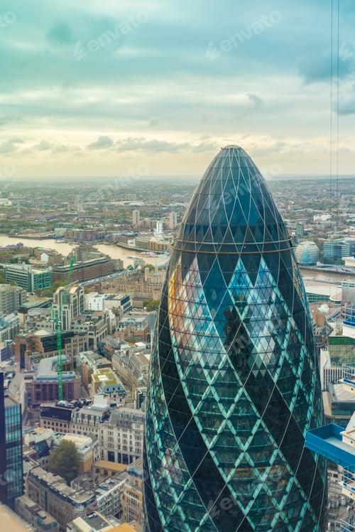 Preview: United Kingdom, England, London, Swiss Re Building