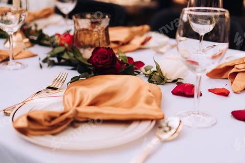 Preview: Elegant and romantic dinner setting tablescape