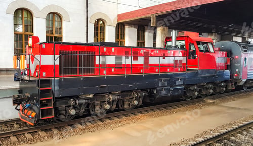Preview: Passenger train on the station platform