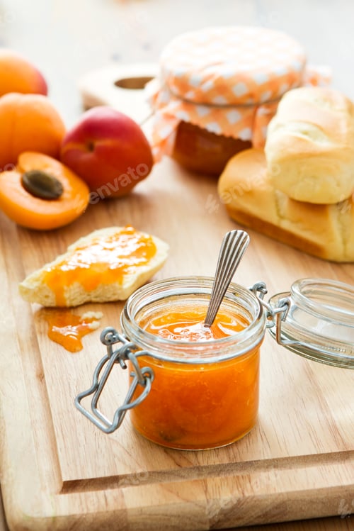 Preview: Breakfast with Apricot Jam
