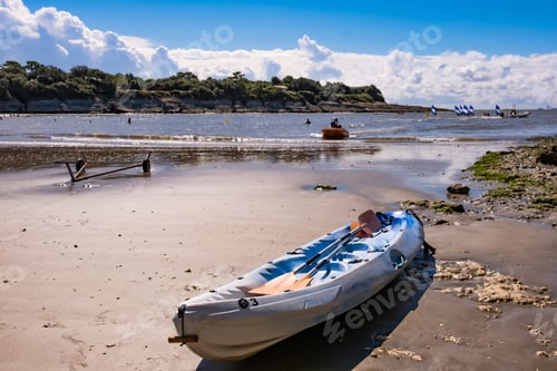 Preview: Boat on sea beach
