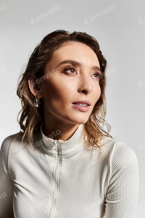 Preview: Beautiful young woman showcasing elegant fashion choices for modern style enthusiasts