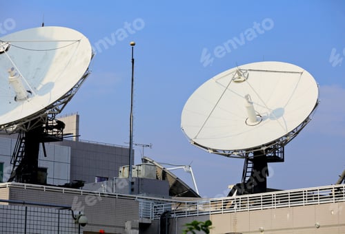Preview: satellite dish on roof