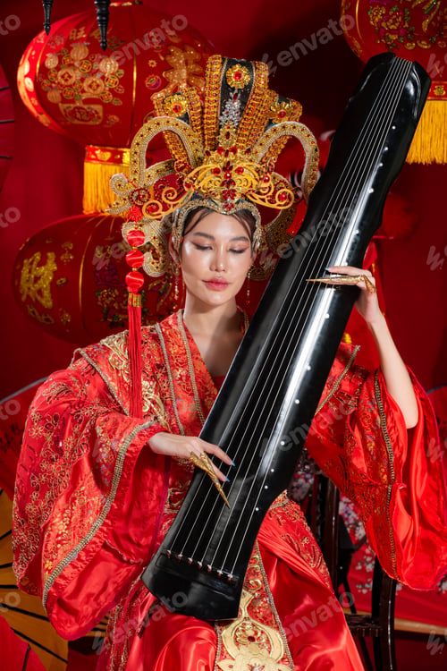 Preview: Young asian woman with chinese new year