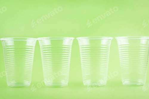 Preview: White plastic disposable tableware