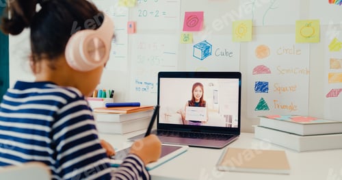 Preview: Child Studies with Online Instructor at Home