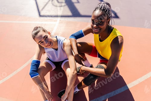 Preview: Female basketball players training at city basketball court