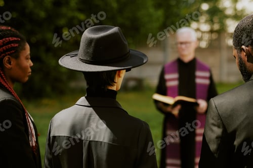 Preview: Mournful Family at Funeral
