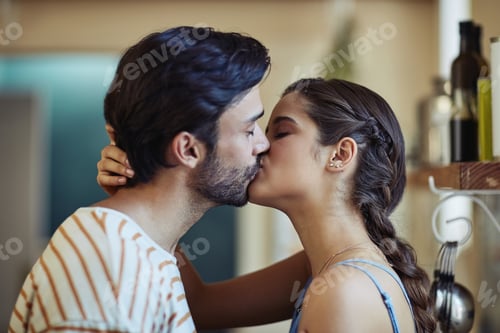 Preview: They live for these kisses