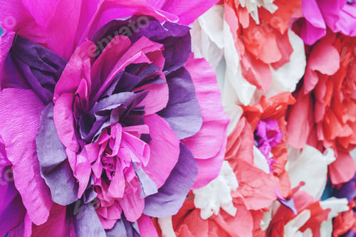 Preview: Large Giant bendable Paper Flowers. Big pink roses made from paper. DIY big paper flower made from