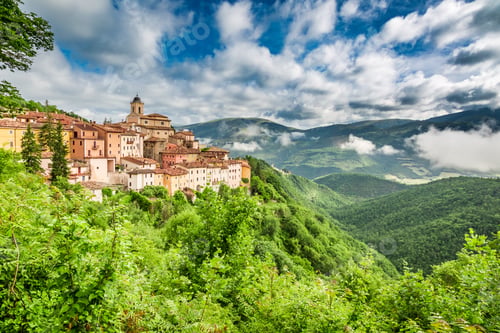 Preview: Beautiful small town in summer, Umbria in Italy