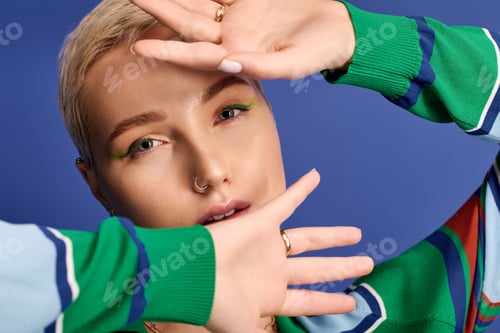 Preview: Bright colors and stylish poses showcase the charm of a young beautiful woman