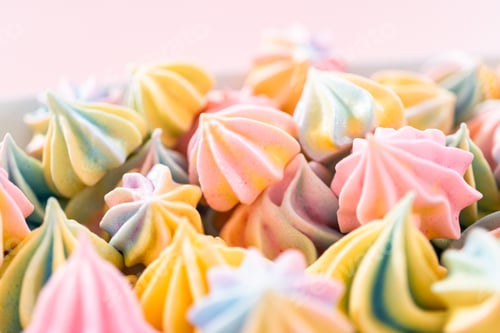 Preview: Unicorn meringue cookies