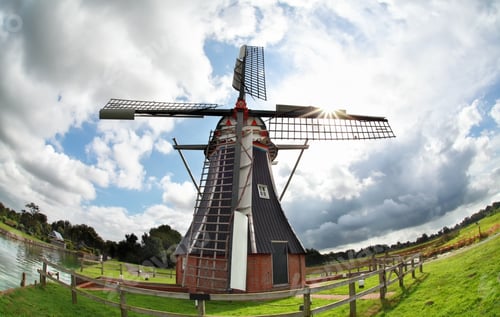 Preview: windmill over sky via fisheye