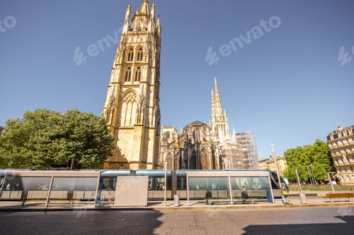 Preview: Bordeaux city in France