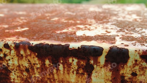 Preview: Urban disfigurement due to rust