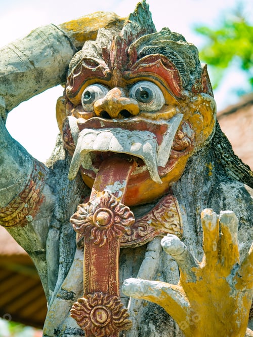 Preview: Statue at the Water Palace, Bali, Indonesia